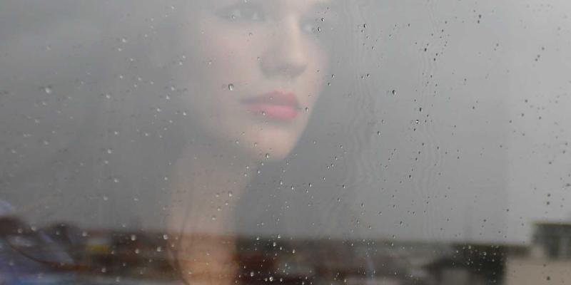 大学生学术生存包:免费教材、文献数据库与学习工具资源导航